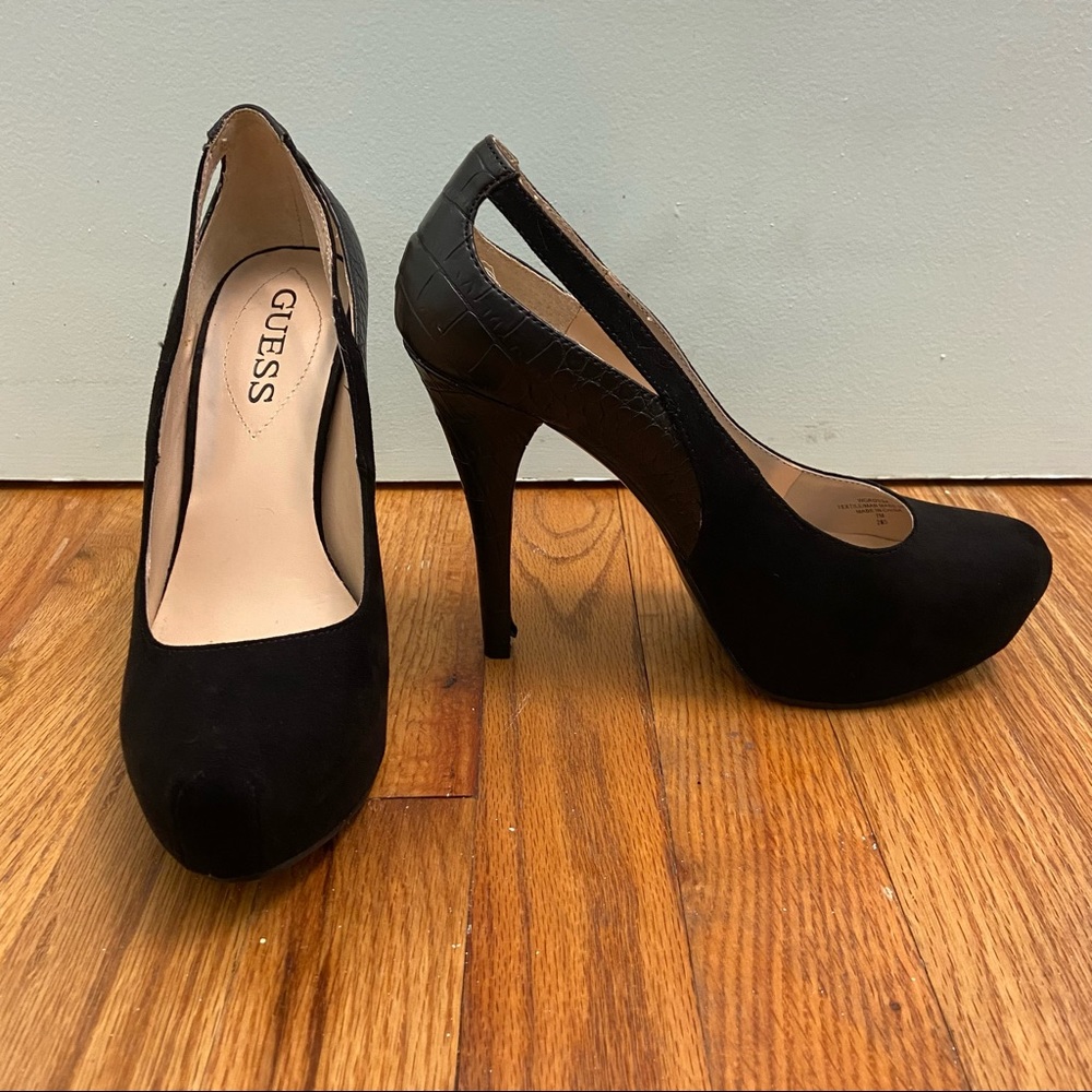 Guess Black High Heel Pumps - Picture 2 of 5